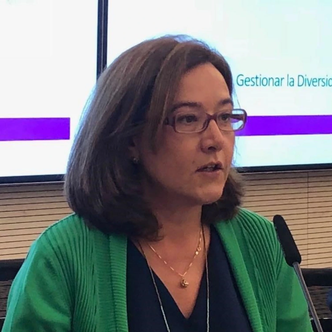 1080x1080 de profesores para la web 2