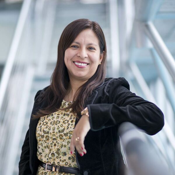 Profesora Dra. Julianna Paola Ramirez Lozano